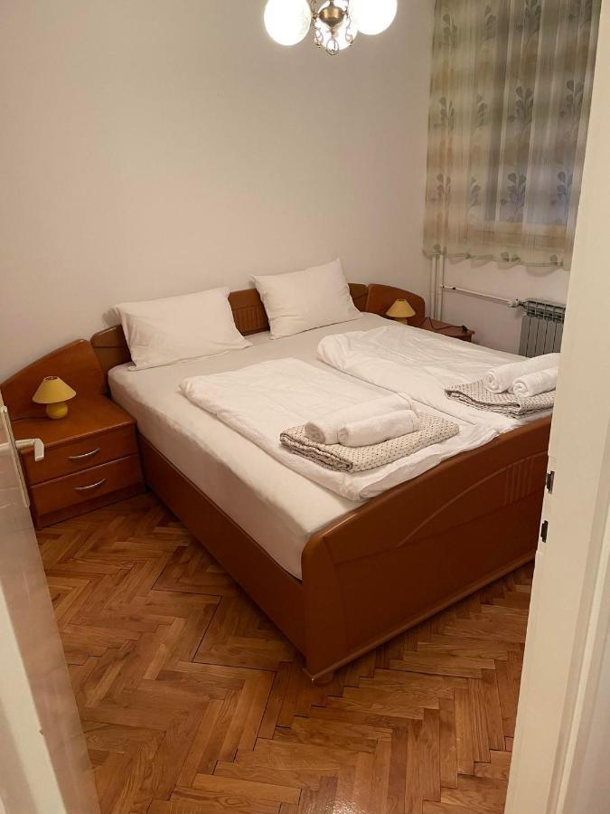 Lolly Apartment Karlovac Eksteriør billede