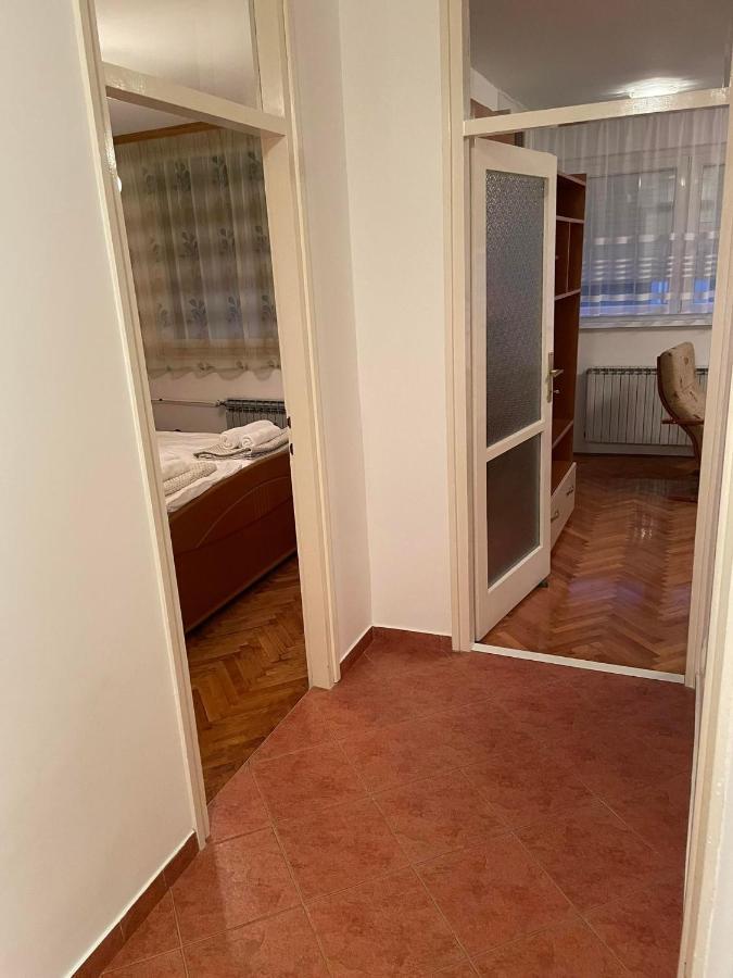 Lolly Apartment Karlovac Eksteriør billede